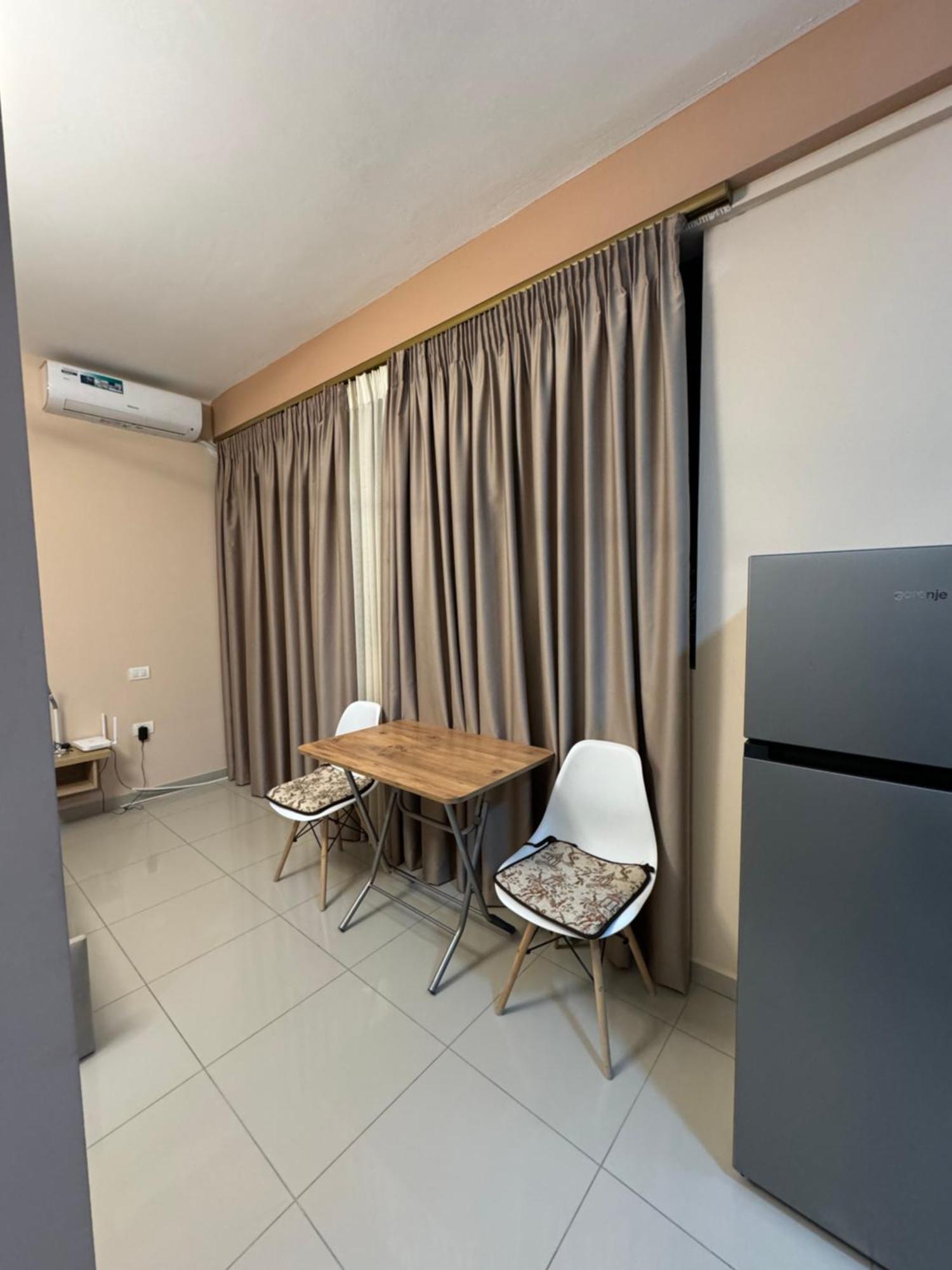 Koa 3 Apartamento Korce